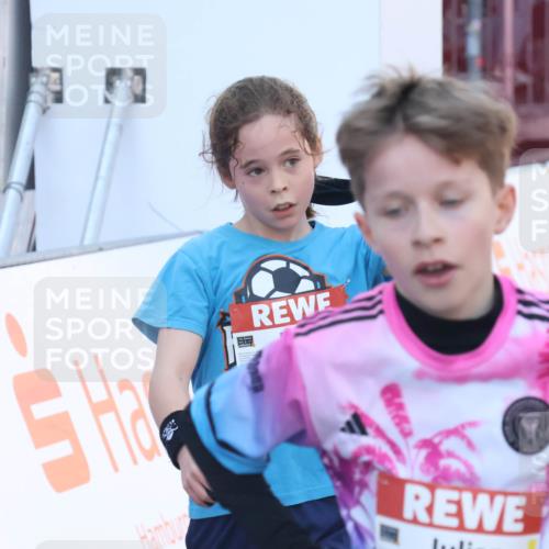 27.04.2024 - Das Zehntel Lena Gebhardt http://msf.ph/oto/6124948 27.04.2024 08:48:06 Ziel  meine-sportfotos.de