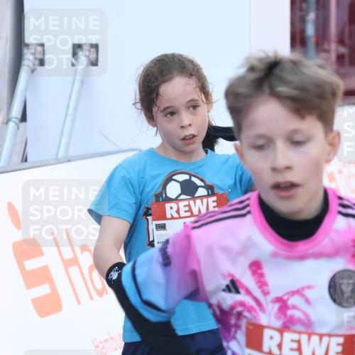 27.04.2024 - Das Zehntel Lena Gebhardt http://msf.ph/oto/6124955 27.04.2024 08:48:06 Ziel  meine-sportfotos.de