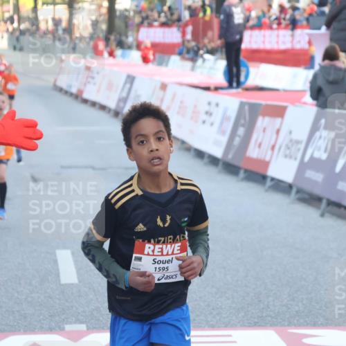 27.04.2024 - Das Zehntel Lena Gebhardt http://msf.ph/oto/6125196 27.04.2024 08:48:23 Ziel 1595, 2820, 3481, 3626, 3876 meine-sportfotos.de