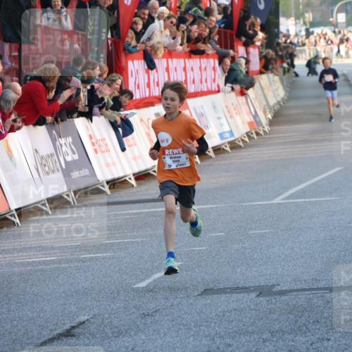 27.04.2024 - Das Zehntel Strokosch-Dieckow http://msf.ph/oto/6125250 27.04.2024 08:47:13 Ziel 3660 meine-sportfotos.de