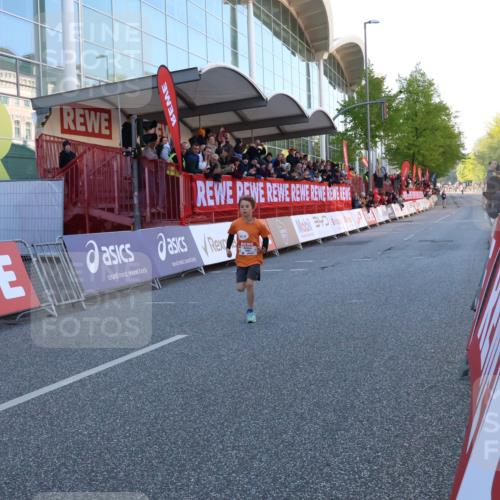27.04.2024 - Das Zehntel Strokosch-Dieckow http://msf.ph/oto/6125351 27.04.2024 08:47:17 Ziel 3660 meine-sportfotos.de