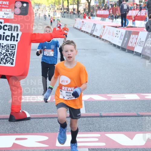 27.04.2024 - Das Zehntel Lena Gebhardt http://msf.ph/oto/6125388 27.04.2024 08:48:27 Ziel 2820, 3481, 3626, 3876 meine-sportfotos.de