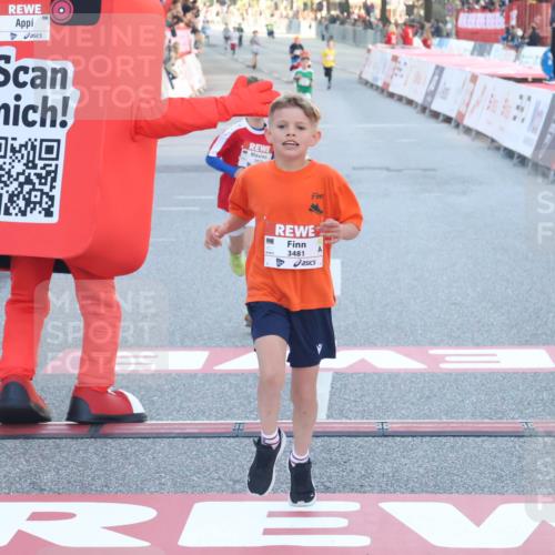 27.04.2024 - Das Zehntel Lena Gebhardt http://msf.ph/oto/6125596 27.04.2024 08:48:36 Ziel 1650, 2181, 3481, 3876 meine-sportfotos.de