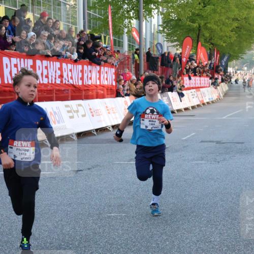 27.04.2024 - Das Zehntel Strokosch-Dieckow http://msf.ph/oto/6125653 27.04.2024 08:47:59 Ziel 1472, 1484, 3828 meine-sportfotos.de