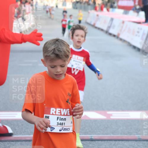 27.04.2024 - Das Zehntel Lena Gebhardt http://msf.ph/oto/6125699 27.04.2024 08:48:37 Ziel 1650, 2181, 3437, 3481, 3876 meine-sportfotos.de