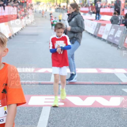 27.04.2024 - Das Zehntel Lena Gebhardt http://msf.ph/oto/6125751 27.04.2024 08:48:39 Ziel 1650, 2181, 3154, 3437 meine-sportfotos.de