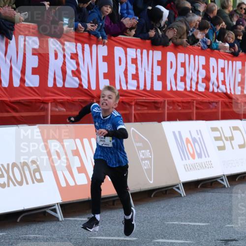27.04.2024 - Das Zehntel Strokosch-Dieckow http://msf.ph/oto/6125834 27.04.2024 08:48:24 Ziel 2820, 3481, 3626, 3876 meine-sportfotos.de
