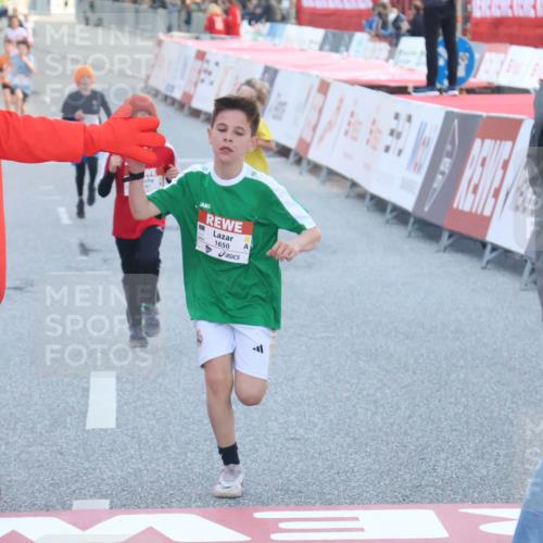 27.04.2024 - Das Zehntel Lena Gebhardt http://msf.ph/oto/6125884 27.04.2024 08:48:46 Ziel 1650, 2181, 2327, 3154, 3437, 3683 meine-sportfotos.de