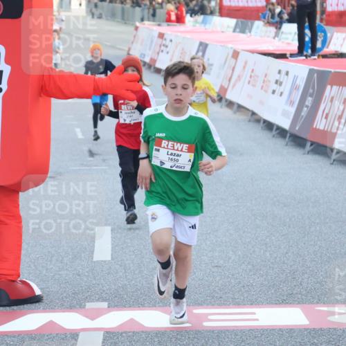 27.04.2024 - Das Zehntel Lena Gebhardt http://msf.ph/oto/6125906 27.04.2024 08:48:46 Ziel 1650, 2181, 2327, 3154, 3437, 3683 meine-sportfotos.de