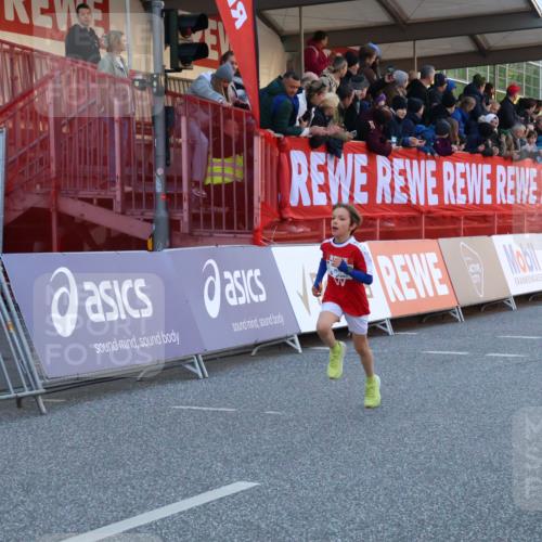 27.04.2024 - Das Zehntel Strokosch-Dieckow http://msf.ph/oto/6125927 27.04.2024 08:48:34 Ziel 1650, 3481, 3876 meine-sportfotos.de