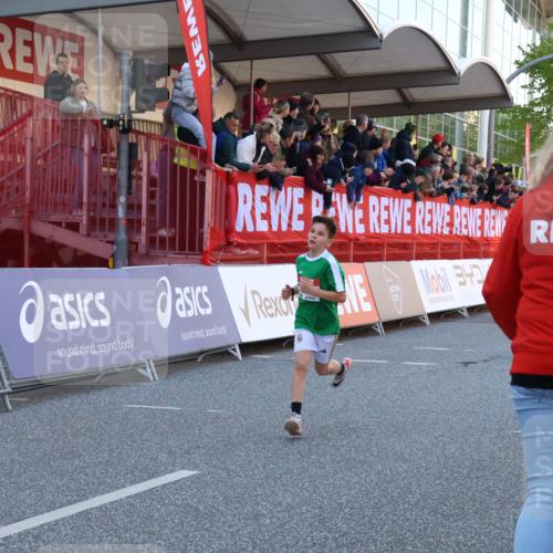27.04.2024 - Das Zehntel Strokosch-Dieckow http://msf.ph/oto/6125997 27.04.2024 08:48:43 Ziel 1650, 2181, 2327, 3154, 3437 meine-sportfotos.de