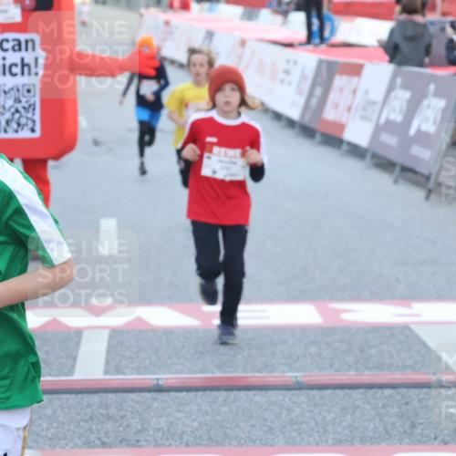 27.04.2024 - Das Zehntel Lena Gebhardt http://msf.ph/oto/6126058 27.04.2024 08:48:48 Ziel 1650, 2181, 2327, 3154, 3437, 3683 meine-sportfotos.de