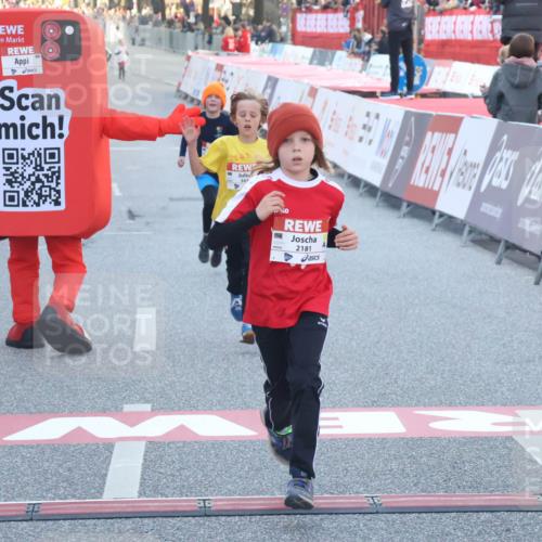 27.04.2024 - Das Zehntel Lena Gebhardt http://msf.ph/oto/6126111 27.04.2024 08:48:49 Ziel 1712, 2181, 2327, 3154, 3437, 3683 meine-sportfotos.de