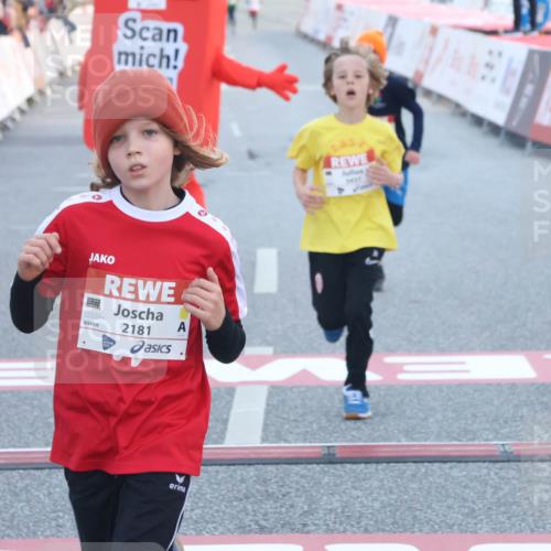 27.04.2024 - Das Zehntel Lena Gebhardt http://msf.ph/oto/6126196 27.04.2024 08:48:50 Ziel 1712, 2181, 2327, 3154, 3437, 3683 meine-sportfotos.de