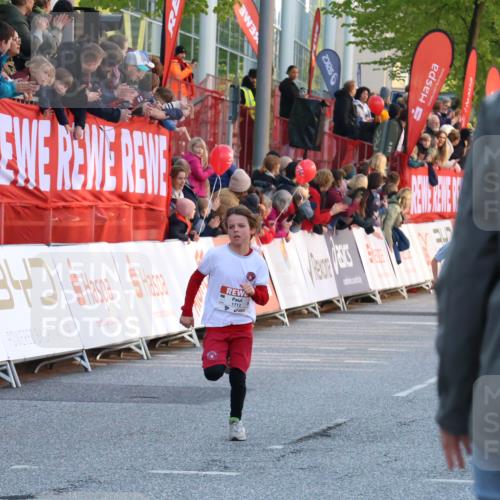 27.04.2024 - Das Zehntel Strokosch-Dieckow http://msf.ph/oto/6126314 27.04.2024 08:48:57 Ziel 1645, 1712, 2329, 2930, 3683 meine-sportfotos.de