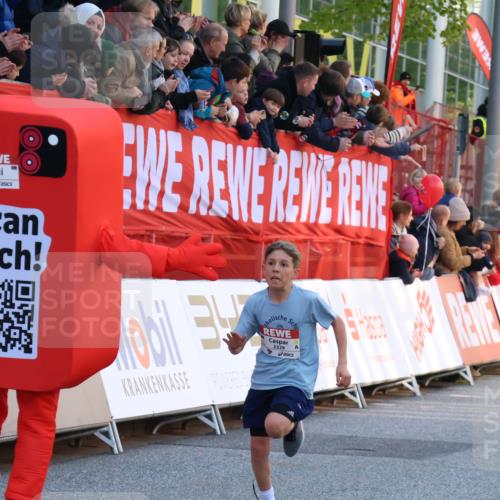 27.04.2024 - Das Zehntel Strokosch-Dieckow http://msf.ph/oto/6126424 27.04.2024 08:49:00 Ziel 1192, 1645, 1712, 2329, 2930, 3683 meine-sportfotos.de