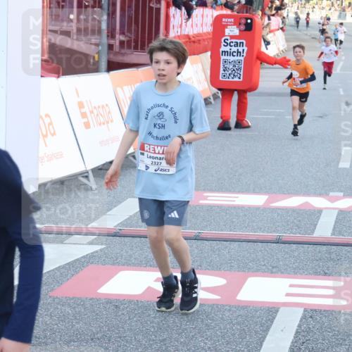 27.04.2024 - Das Zehntel Lena Gebhardt http://msf.ph/oto/6126546 27.04.2024 08:48:56 Ziel 1645, 1712, 2327, 2329, 2930, 3683 meine-sportfotos.de