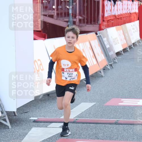 27.04.2024 - Das Zehntel Lena Gebhardt http://msf.ph/oto/6126637 27.04.2024 08:48:59 Ziel 1645, 1712, 2329, 2930, 3683 meine-sportfotos.de