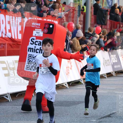 27.04.2024 - Das Zehntel Strokosch-Dieckow http://msf.ph/oto/6126688 27.04.2024 08:49:08 Ziel 1192, 2608, 2824, 2930, 3176, 3900 meine-sportfotos.de