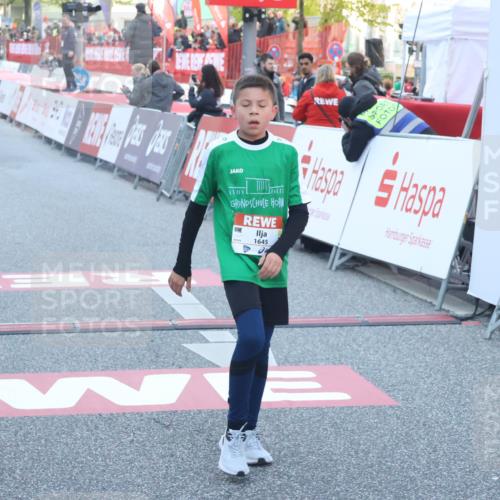 27.04.2024 - Das Zehntel Lena Gebhardt http://msf.ph/oto/6127036 27.04.2024 08:49:08 Ziel 1192, 2608, 2824, 2930, 3176, 3900 meine-sportfotos.de