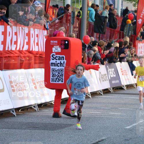 27.04.2024 - Das Zehntel Strokosch-Dieckow http://msf.ph/oto/6127065 27.04.2024 08:49:25 Ziel 1452, 2222, 2317, 2352, 2663, 3177, 3382, 3402, 3465 meine-sportfotos.de