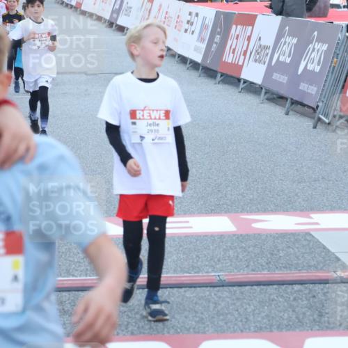27.04.2024 - Das Zehntel Lena Gebhardt http://msf.ph/oto/6127137 27.04.2024 08:49:10 Ziel 1192, 2608, 2824, 2930, 3176, 3900 meine-sportfotos.de