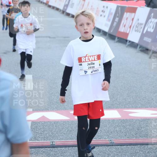 27.04.2024 - Das Zehntel Lena Gebhardt http://msf.ph/oto/6127149 27.04.2024 08:49:11 Ziel 1192, 2222, 2608, 2663, 2824, 2930, 3176, 3900 meine-sportfotos.de