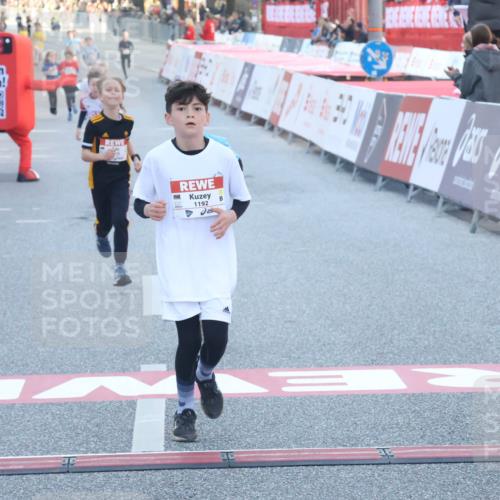 27.04.2024 - Das Zehntel Lena Gebhardt http://msf.ph/oto/6127233 27.04.2024 08:49:13 Ziel 1192, 1452, 2222, 2608, 2663, 2824, 3176, 3177, 3900 meine-sportfotos.de
