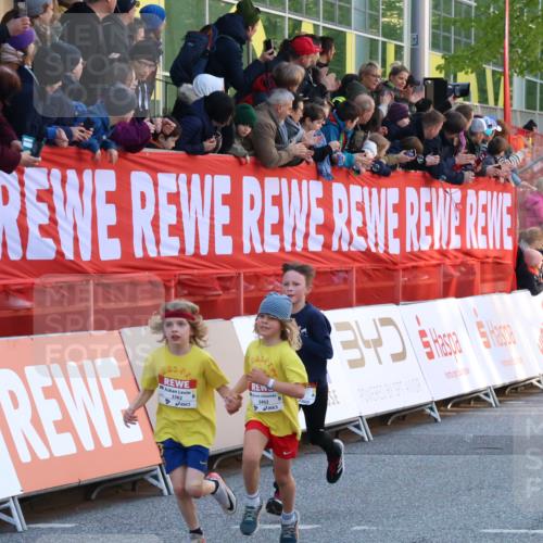 27.04.2024 - Das Zehntel Strokosch-Dieckow http://msf.ph/oto/6127278 27.04.2024 08:49:34 Ziel 1252, 1480, 2317, 2818, 2848, 3382, 3402, 3465, 3657, 3873 meine-sportfotos.de