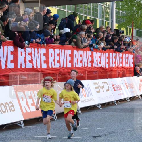 27.04.2024 - Das Zehntel Strokosch-Dieckow http://msf.ph/oto/6127294 27.04.2024 08:49:34 Ziel 1252, 1480, 2317, 2818, 2848, 3382, 3402, 3465, 3657, 3873 meine-sportfotos.de