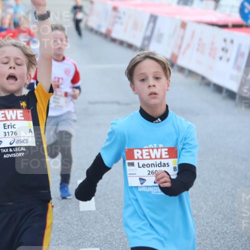 27.04.2024 - Das Zehntel Lena Gebhardt http://msf.ph/oto/6127437 27.04.2024 08:49:16 Ziel 1452, 2222, 2352, 2608, 2663, 2824, 3176, 3177, 3900 meine-sportfotos.de