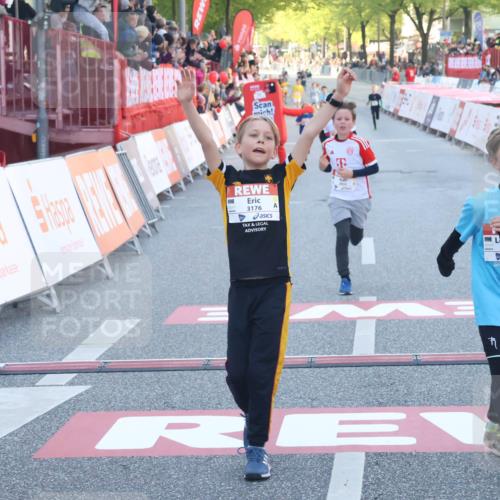 27.04.2024 - Das Zehntel Lena Gebhardt http://msf.ph/oto/6127497 27.04.2024 08:49:17 Ziel 1452, 2222, 2352, 2663, 2824, 3176, 3177, 3900 meine-sportfotos.de
