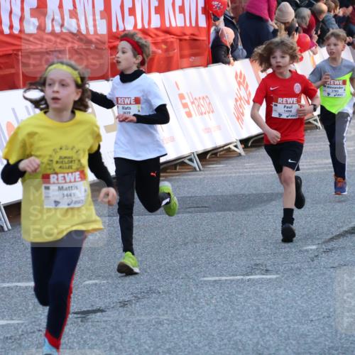 27.04.2024 - Das Zehntel Strokosch-Dieckow http://msf.ph/oto/6127549 27.04.2024 08:49:56 Ziel 1491, 1498, 1935, 2264, 2355, 2599, 2805, 2839, 3173, 3443, 3703, 3783, 3924 meine-sportfotos.de