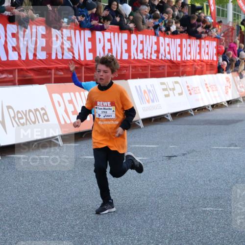 27.04.2024 - Das Zehntel Strokosch-Dieckow http://msf.ph/oto/6127714 27.04.2024 08:50:01 Ziel 1491, 1498, 1935, 2264, 2599, 2805, 2839, 3443, 3703, 3783, 3924 meine-sportfotos.de