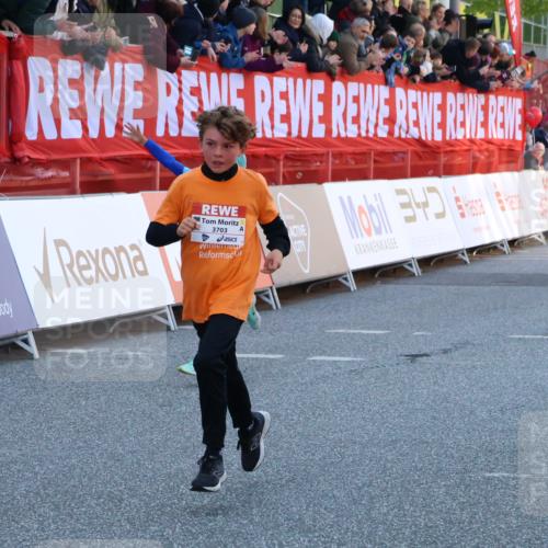 27.04.2024 - Das Zehntel Strokosch-Dieckow http://msf.ph/oto/6127738 27.04.2024 08:50:01 Ziel 1491, 1498, 1935, 2264, 2599, 2805, 2839, 3443, 3703, 3783, 3924 meine-sportfotos.de