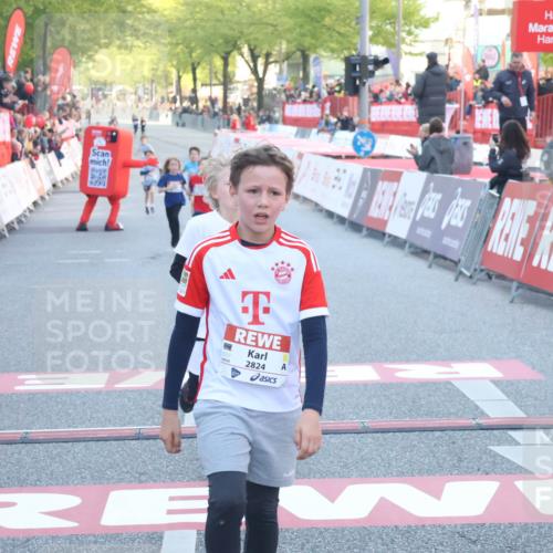 27.04.2024 - Das Zehntel Lena Gebhardt http://msf.ph/oto/6127754 27.04.2024 08:49:20 Ziel 1452, 2222, 2317, 2352, 2663, 3177, 3900 meine-sportfotos.de