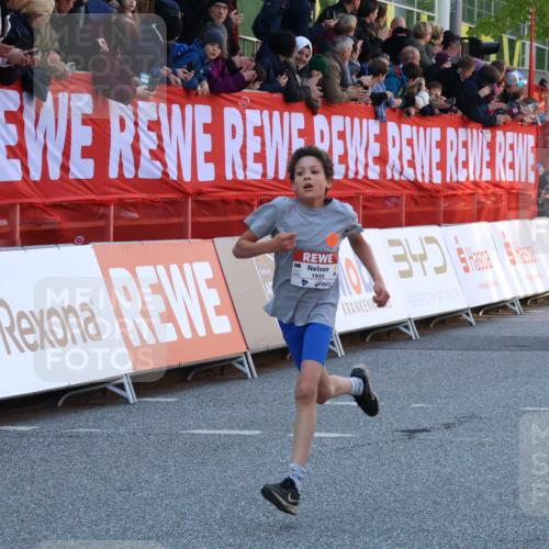 27.04.2024 - Das Zehntel Strokosch-Dieckow http://msf.ph/oto/6127846 27.04.2024 08:50:04 Ziel 1326, 1498, 1935, 2264, 2599, 2805, 3619, 3703, 3783, 3819 meine-sportfotos.de