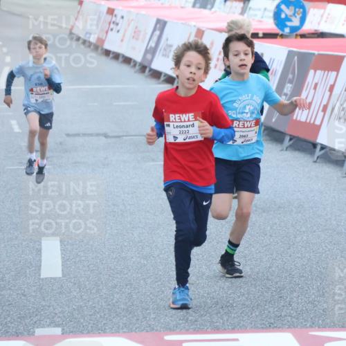 27.04.2024 - Das Zehntel Lena Gebhardt http://msf.ph/oto/6127953 27.04.2024 08:49:24 Ziel 1452, 2222, 2317, 2352, 2663, 3177, 3465 meine-sportfotos.de