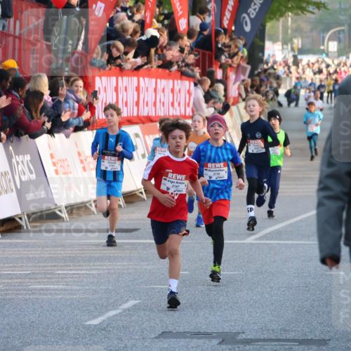 27.04.2024 - Das Zehntel Strokosch-Dieckow http://msf.ph/oto/6128391 27.04.2024 08:50:26 Ziel 2014, 2167, 3156, 3238, 3453, 3641, 3704, 3764, 3769, 3778, 3784, 3846 meine-sportfotos.de