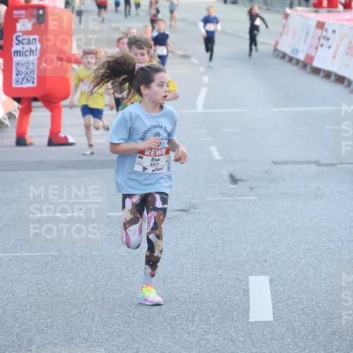 27.04.2024 - Das Zehntel Lena Gebhardt http://msf.ph/oto/6128455 27.04.2024 08:49:31 Ziel 1252, 1480, 2317, 2818, 2848, 3382, 3402, 3465, 3657, 3873 meine-sportfotos.de