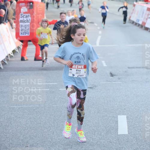 27.04.2024 - Das Zehntel Lena Gebhardt http://msf.ph/oto/6128482 27.04.2024 08:49:31 Ziel 1252, 1480, 2317, 2818, 2848, 3382, 3402, 3465, 3657, 3873 meine-sportfotos.de