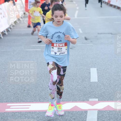 27.04.2024 - Das Zehntel Lena Gebhardt http://msf.ph/oto/6128541 27.04.2024 08:49:33 Ziel 1252, 1480, 2317, 2818, 2848, 3382, 3402, 3465, 3657, 3873 meine-sportfotos.de
