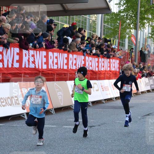 27.04.2024 - Das Zehntel Strokosch-Dieckow http://msf.ph/oto/6128589 27.04.2024 08:50:33 Ziel 1233, 2014, 2167, 2596, 3043, 3141, 3156, 3472, 3641, 3704, 3769, 3778, 3846 meine-sportfotos.de