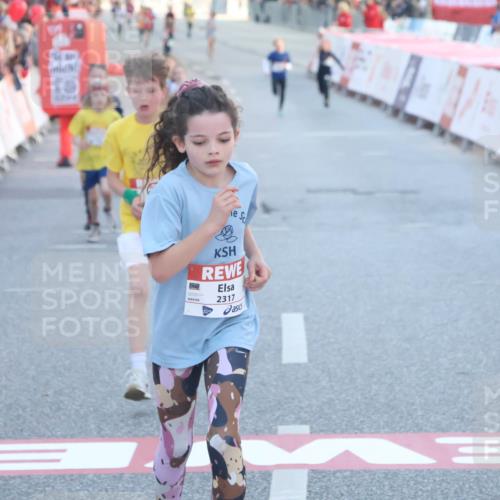 27.04.2024 - Das Zehntel Lena Gebhardt http://msf.ph/oto/6128625 27.04.2024 08:49:34 Ziel 1252, 1480, 2317, 2818, 2848, 3382, 3402, 3465, 3657, 3873 meine-sportfotos.de