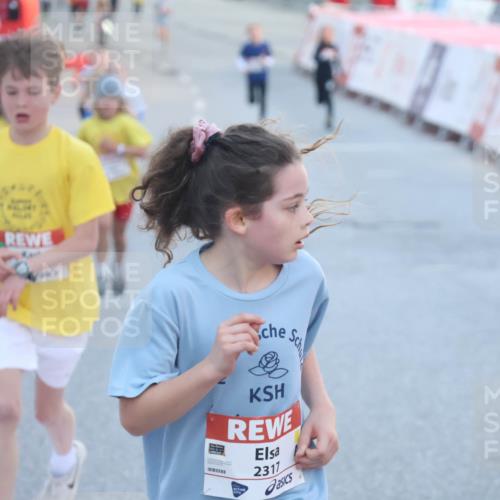 27.04.2024 - Das Zehntel Lena Gebhardt http://msf.ph/oto/6128674 27.04.2024 08:49:34 Ziel 1252, 1480, 2317, 2818, 2848, 3382, 3402, 3465, 3657, 3873 meine-sportfotos.de