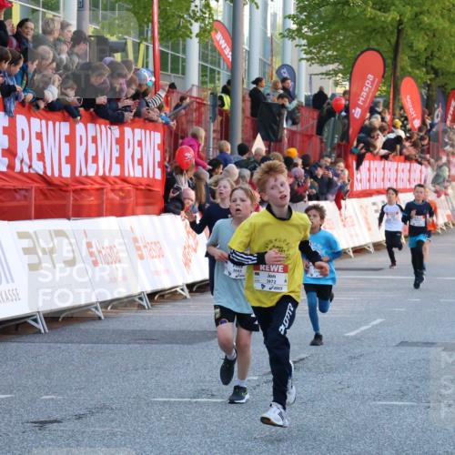 27.04.2024 - Das Zehntel Strokosch-Dieckow http://msf.ph/oto/6128792 27.04.2024 08:50:39 Ziel 1233, 2014, 2596, 2792, 3043, 3141, 3155, 3156, 3472, 3480, 3641, 3709, 3775, 3794, 3846 meine-sportfotos.de
