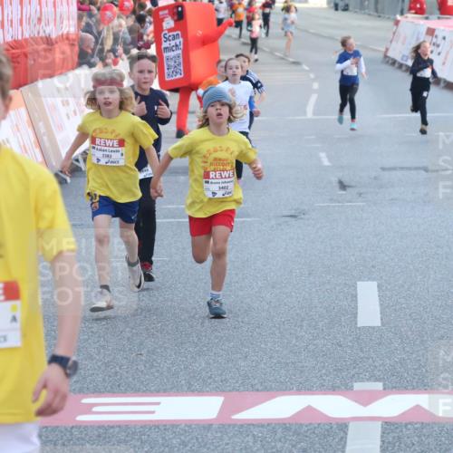 27.04.2024 - Das Zehntel Lena Gebhardt http://msf.ph/oto/6128833 27.04.2024 08:49:37 Ziel 1252, 1480, 2818, 2848, 3382, 3402, 3465, 3657, 3873 meine-sportfotos.de