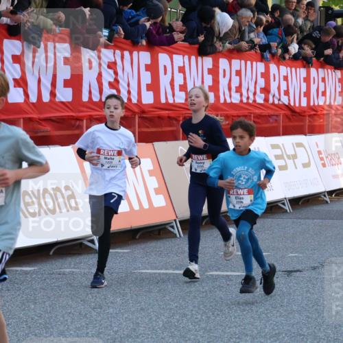 27.04.2024 - Das Zehntel Strokosch-Dieckow http://msf.ph/oto/6128935 27.04.2024 08:50:42 Ziel 1233, 1929, 2596, 2792, 3043, 3141, 3152, 3155, 3472, 3480, 3709, 3775, 3794 meine-sportfotos.de