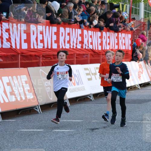 27.04.2024 - Das Zehntel Strokosch-Dieckow http://msf.ph/oto/6129012 27.04.2024 08:50:44 Ziel 1233, 1553, 1707, 1929, 2596, 2792, 3043, 3152, 3155, 3472, 3480, 3709, 3775, 3794 meine-sportfotos.de