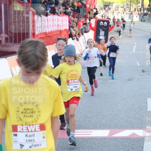 27.04.2024 - Das Zehntel Lena Gebhardt http://msf.ph/oto/6129032 27.04.2024 08:49:39 Ziel 1252, 1480, 2818, 2848, 3382, 3402, 3657, 3873 meine-sportfotos.de